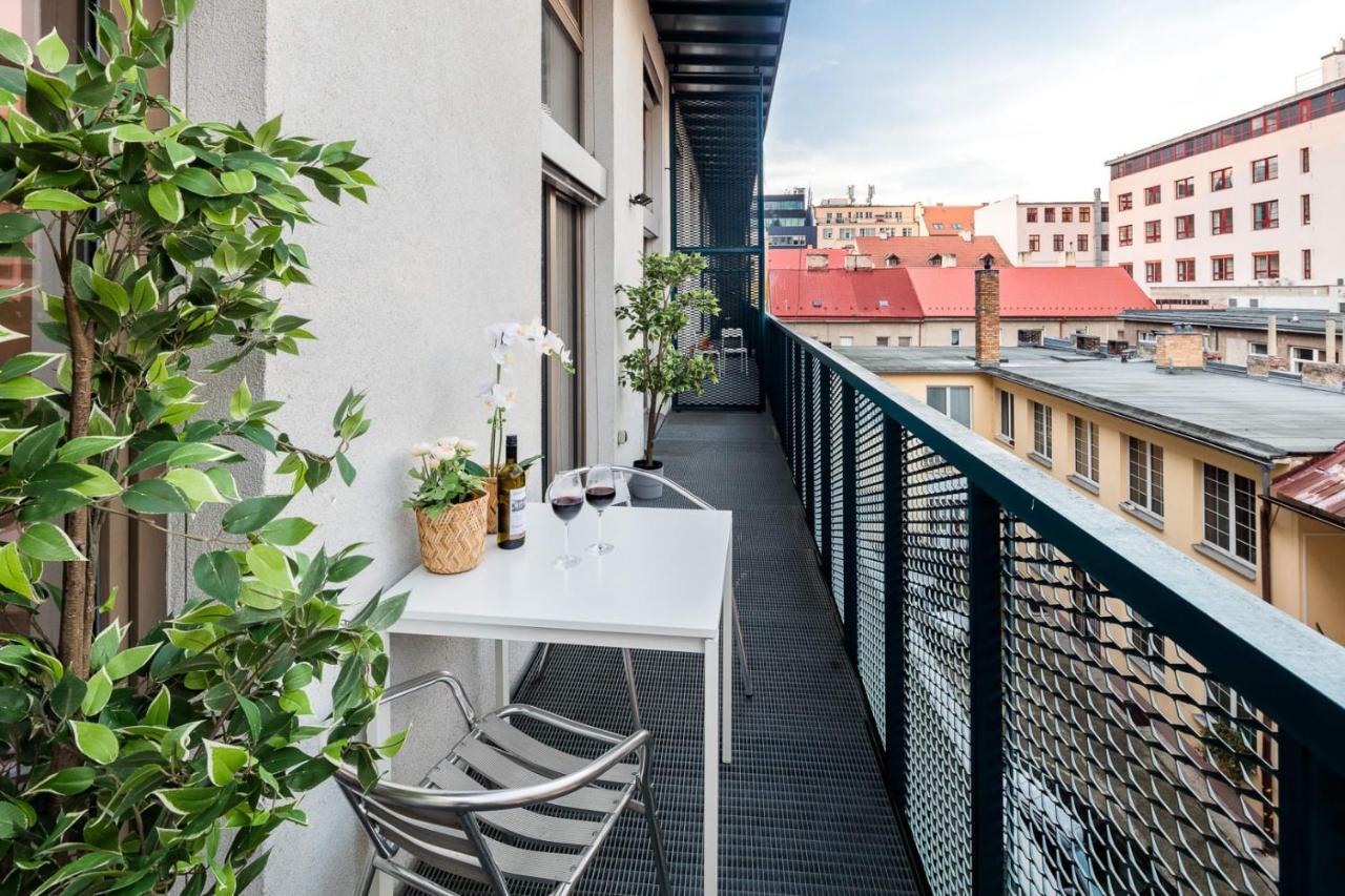 Duplex Apartment With 3 Bedrooms Praha Exteriér fotografie